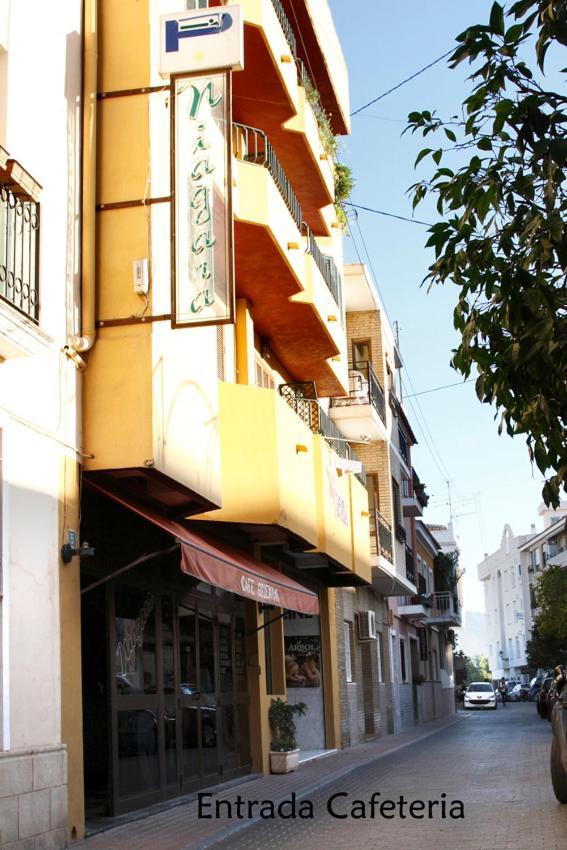 Bed & Breakfast Niagara L'Alfas del Pi Bagian luar foto